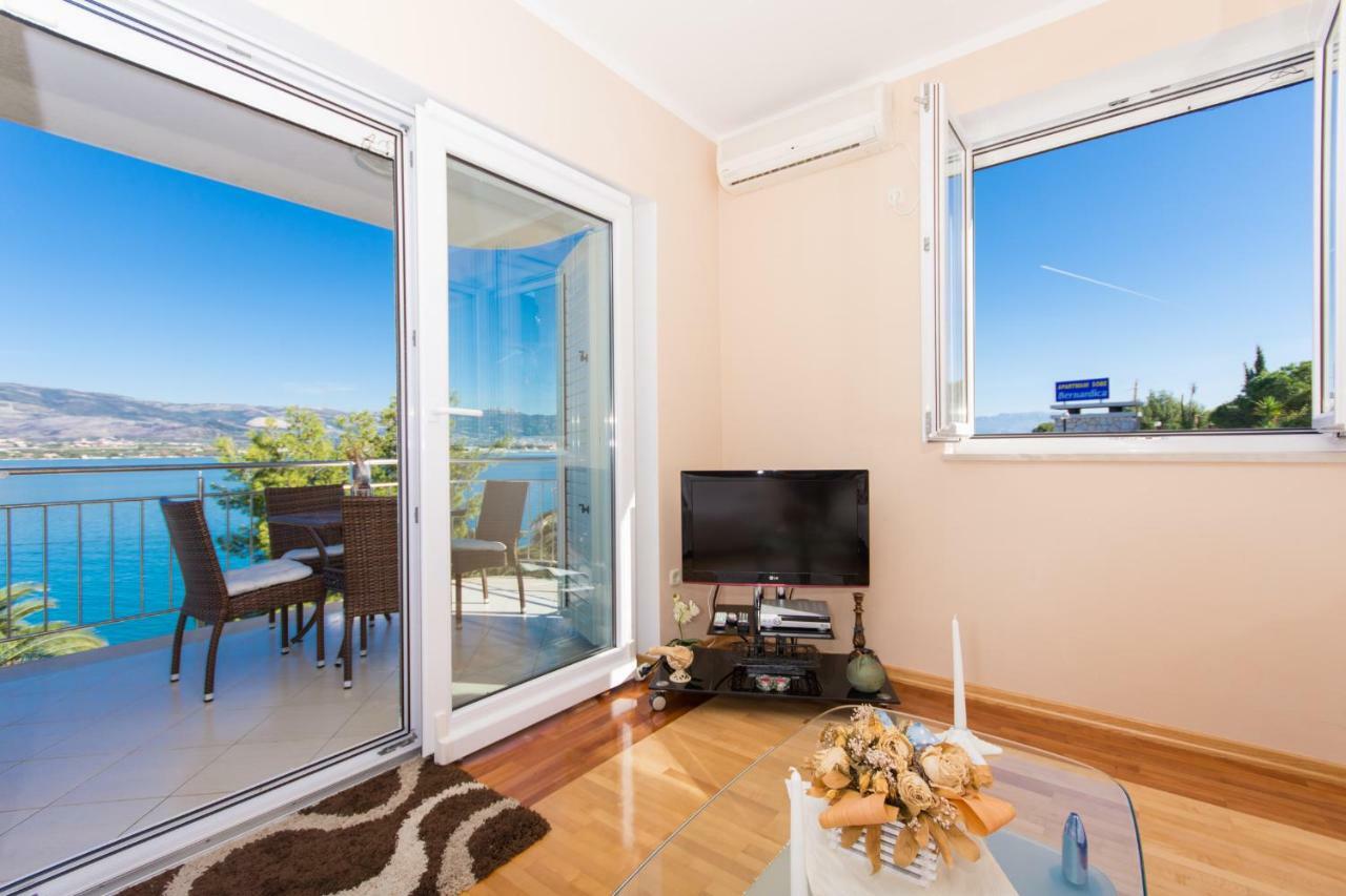 Luxury Apartment L&A Трогир Екстериор снимка